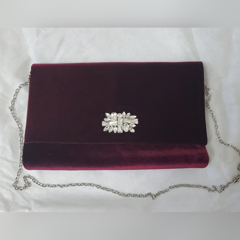 Jessica McClintock clutch